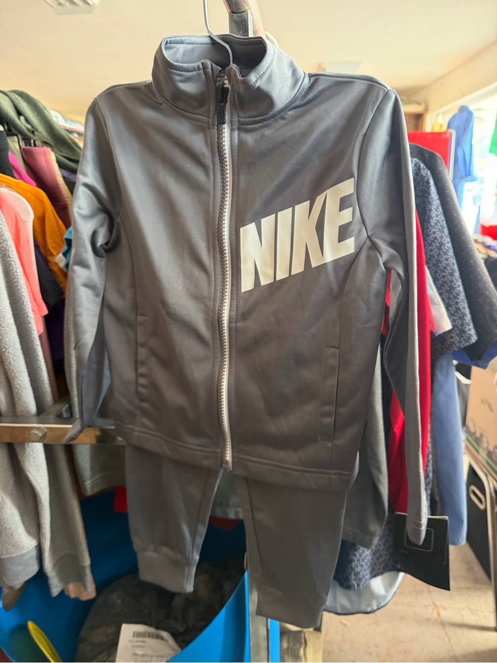 Nike Boys 3T 2 Piece Tracksuit Jacket Pants Gunsmoke Gray NWT $48